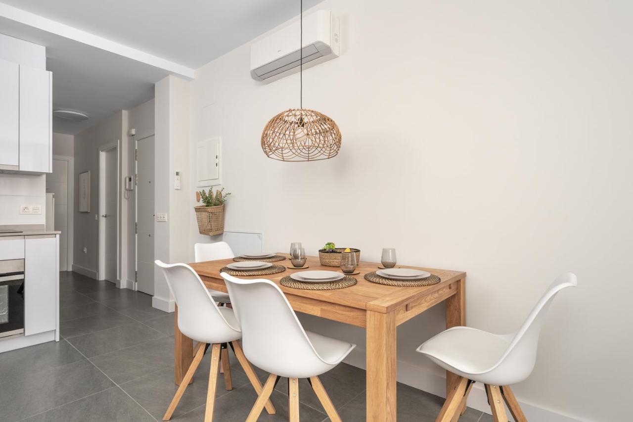 Central Family Accomodation In Fuengirola By Costarentals - Ref 111 Exterior photo